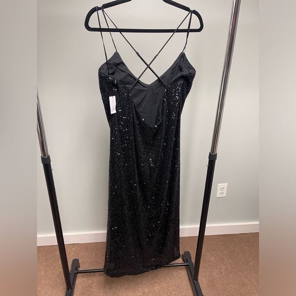 **NEW**Banana Republic Black Sequin Criss Cross Back Midi Slip Dress - Picture 2 of 4